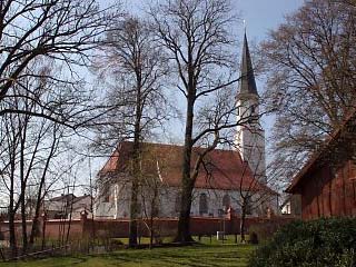 Pfarrkirche St. Johannes, Seyboldsdorf (Bild von Wilhelm Grässle)