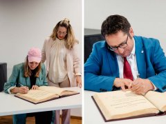 Gästebuch der Stadt Vilsbiburg, 19.09.2025 - Eilika Prinzessin von Anhalt und Staatssekretär Tobias Gotthardt. Gästebuch der Stadt Vilsbiburg, 19.09.2025 - Eilika Prinzessin von Anhalt und Staatssekretär Tobias Gotthardt.